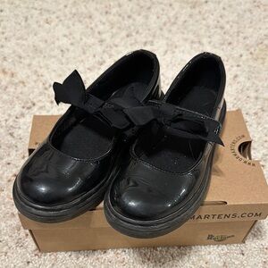 Dr. Martens, Maccy Mary Jane ll Black Kids Shoes